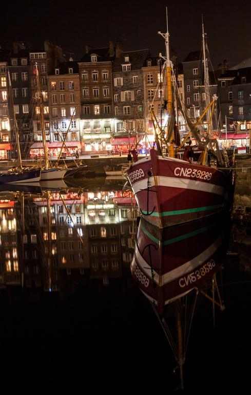 Honfleur Location Apartment ภายนอก รูปภาพ