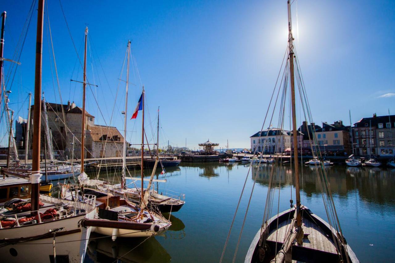Honfleur Location Apartment ภายนอก รูปภาพ